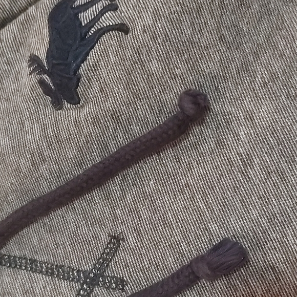 SOLD - Abercrombie & Fitch hoodie 💜 - Picture 3 of 3